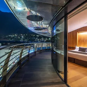 4* Hotel Starc By Pierre & Premium